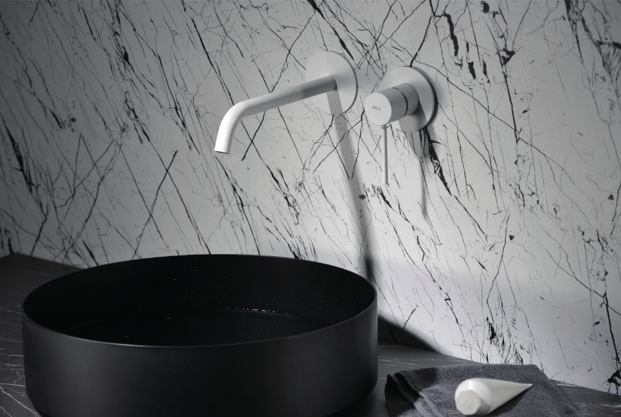 Grifo empotrado lavabo Milos blanco
